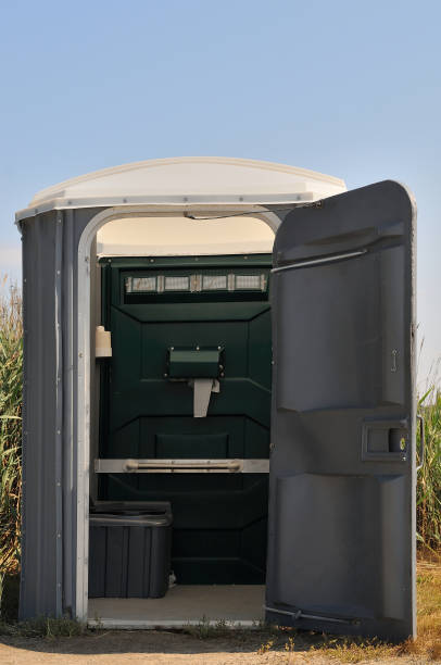 Best Emergency porta potty rental  in Hobart, WI